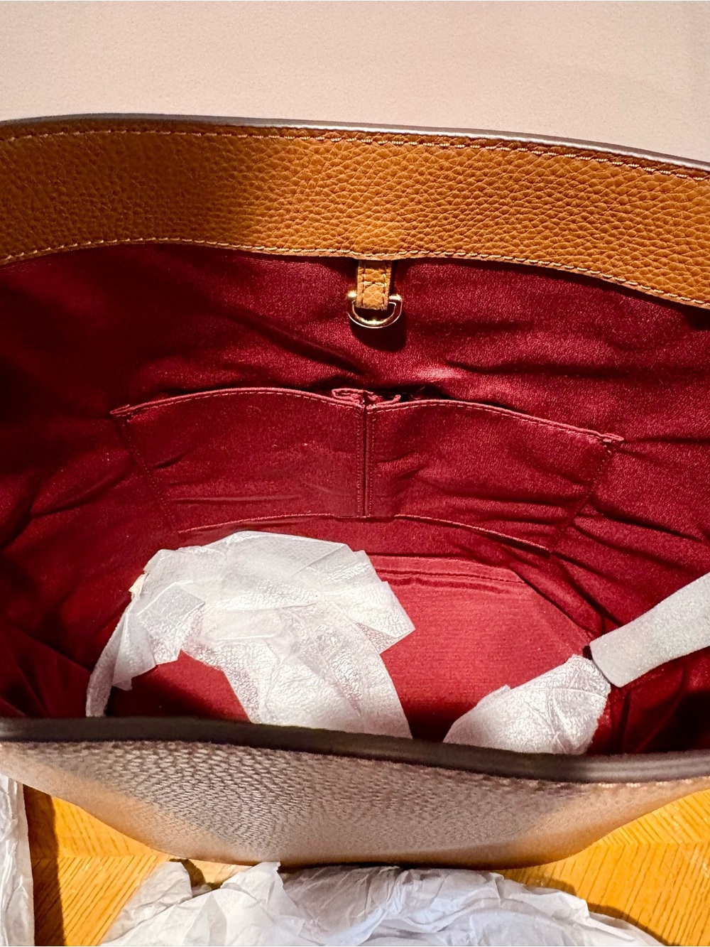 Marc Jacobs Brown Pebbled Leather Shoulder Bag with Gold Hardware - Picture 6 of 8